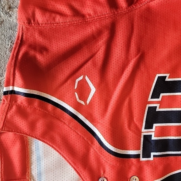 Maui collegiate baseball club evosheild baseball jersey - Picture 3 of 7